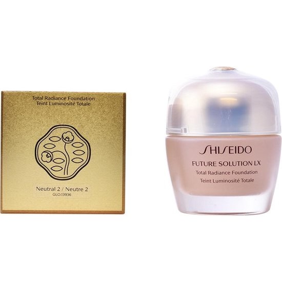 Shiseido Future Solution LX Total Radiance Foundation 30 ml
